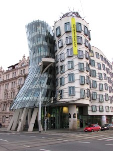 casa danseaza 2